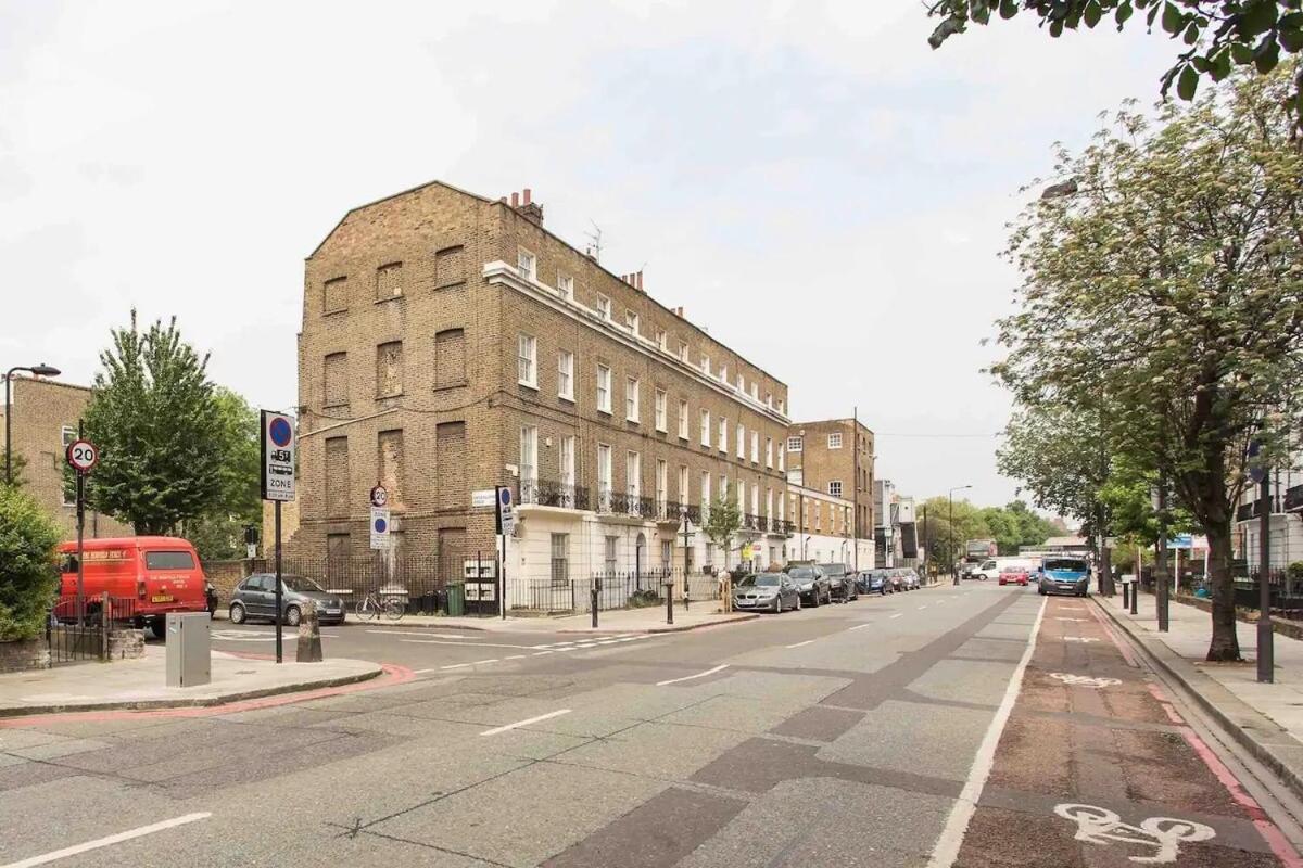 Camden Apartment By Morethanstays London Exterior photo